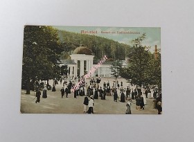 MARIÁNSKÉ LÁZNĚ / MARIENBAD - Konzert am Ferdinandsbrunnen / (1909)